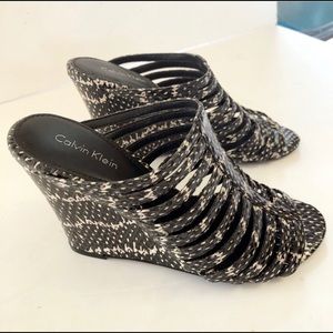Calvin Klein Snake print wedge